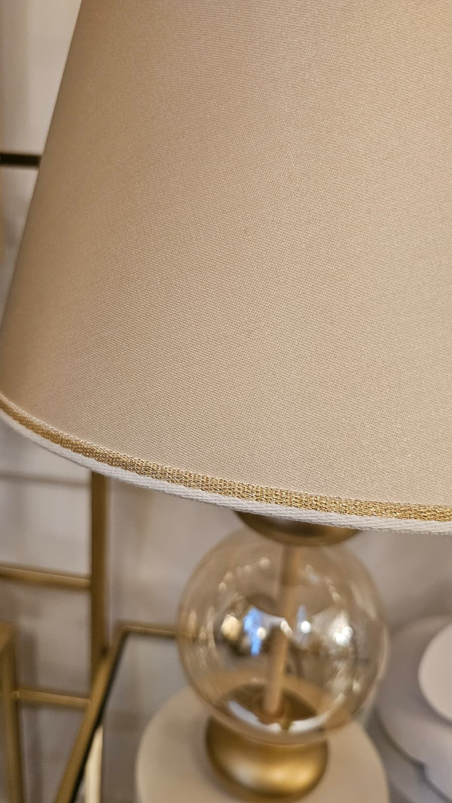 Brulamp Lampada da tavolo in legno + paralume tortora E27 D15.5xH58 cm - Image 2