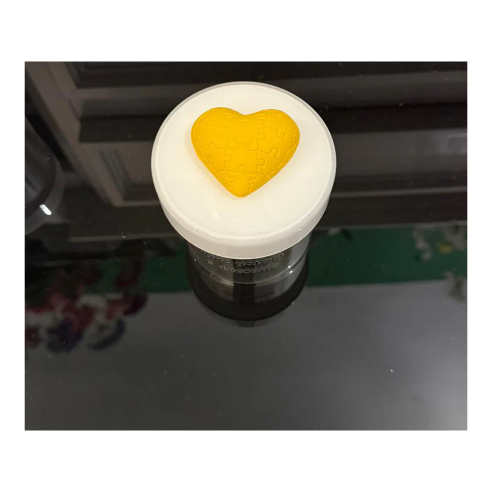 Chiaraela Cilindro medio con dedica e Cuore puzzle giallo D7xH10 cm - Image 2