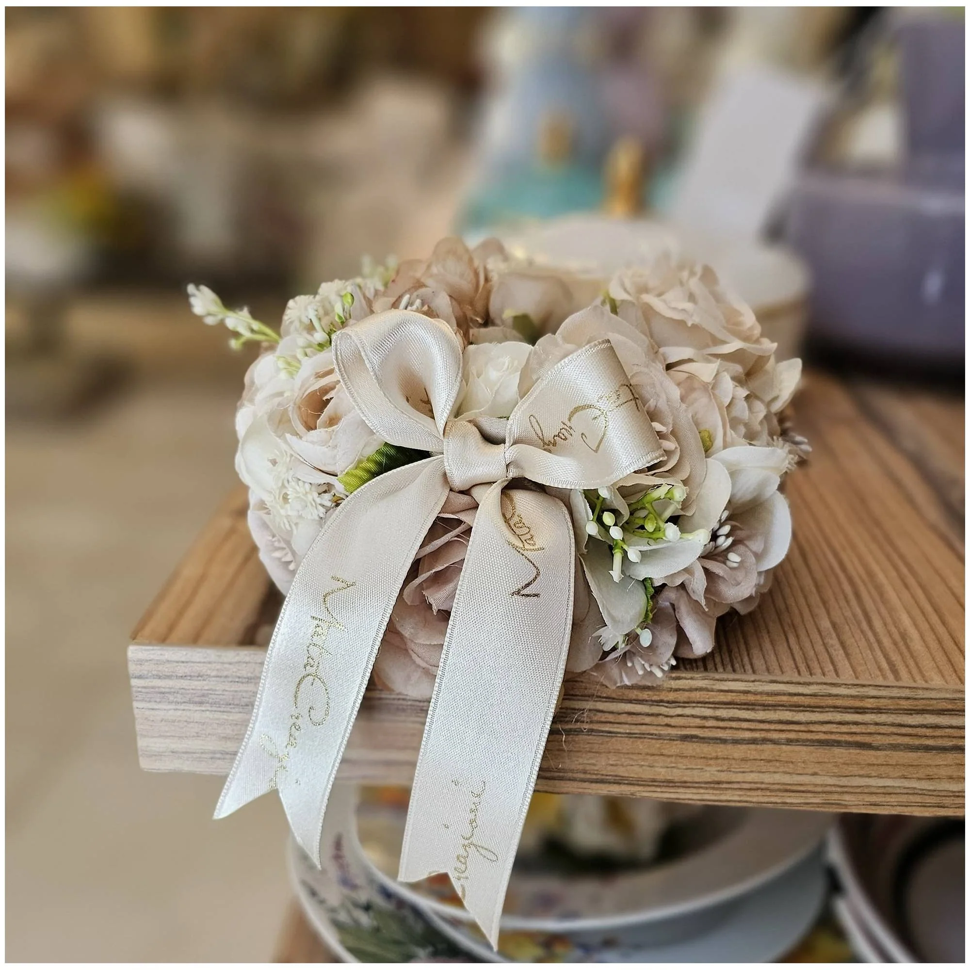 Mata Creazioni Corona Girocandela fiori artificiali e fiocco D15x7 cm 3 varianti(1pz) - Image 2